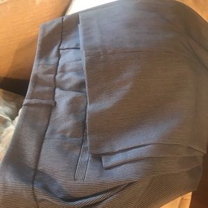 Ladies trousers with wide leg pin stripped